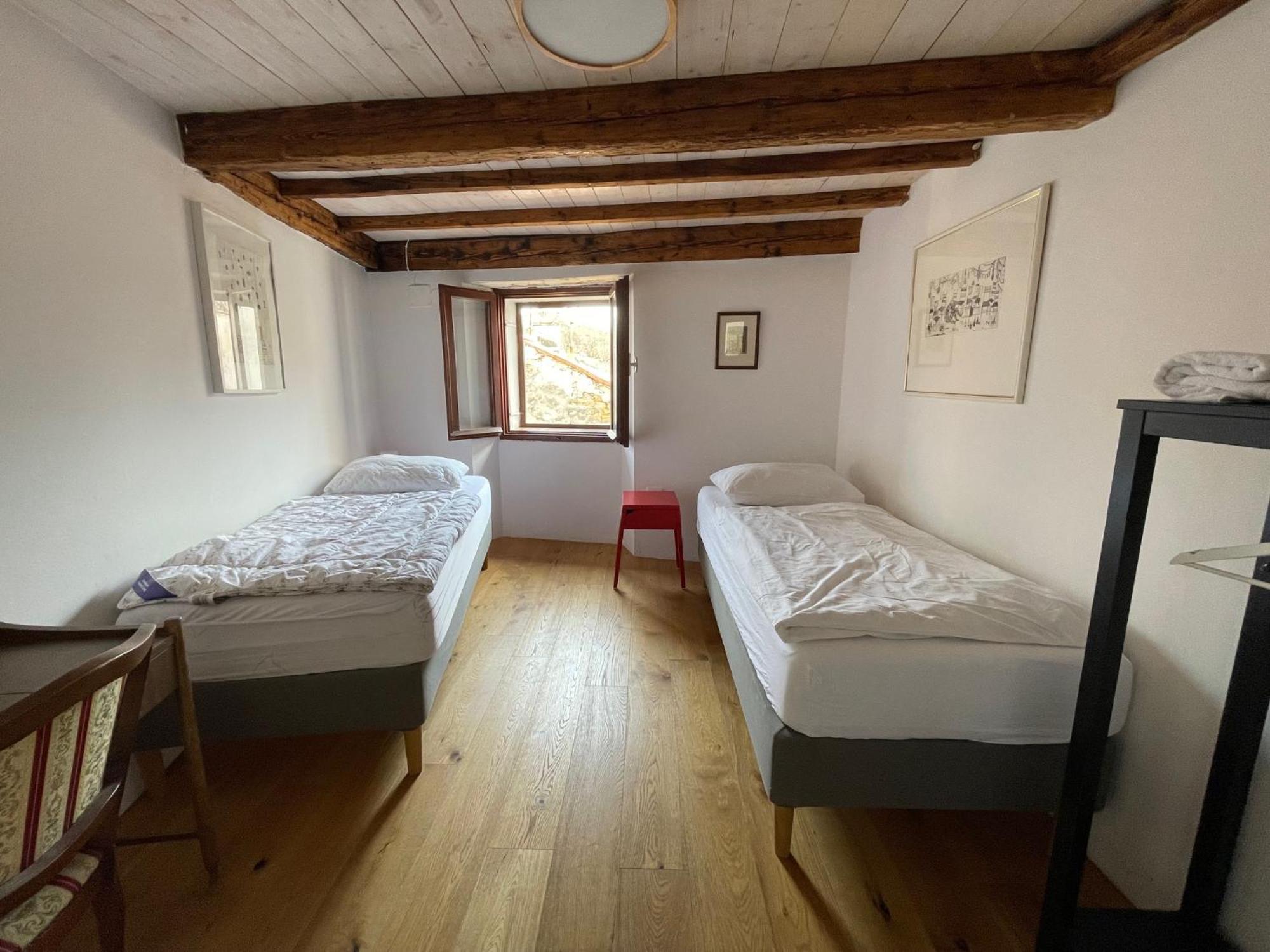 Art Apartma Izola Eksteriør billede